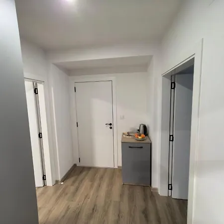 карина - בית הארחה אוגניאנובו