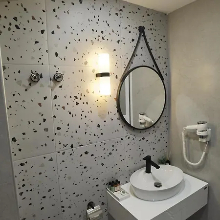 карина - בית הארחה אוגניאנובו