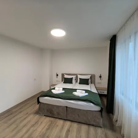 карина - אוגניאנובו