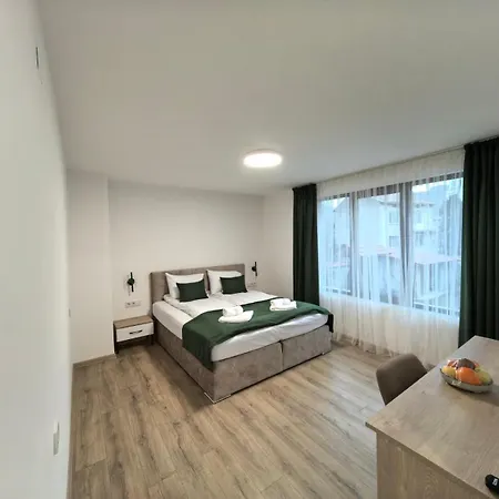 карина - אוגניאנובו